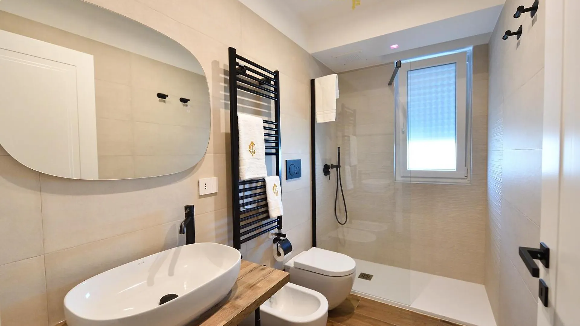 Dimora Giabi Sea View Apartment Bari 0*,  Italy
